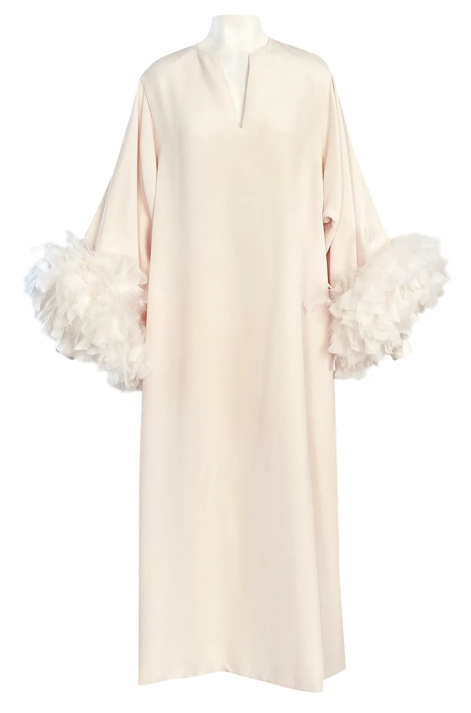 1960s Odette Barsa Loose & Easy Fitting Ivory Silk Caftan w Wide White Feather Cuffs