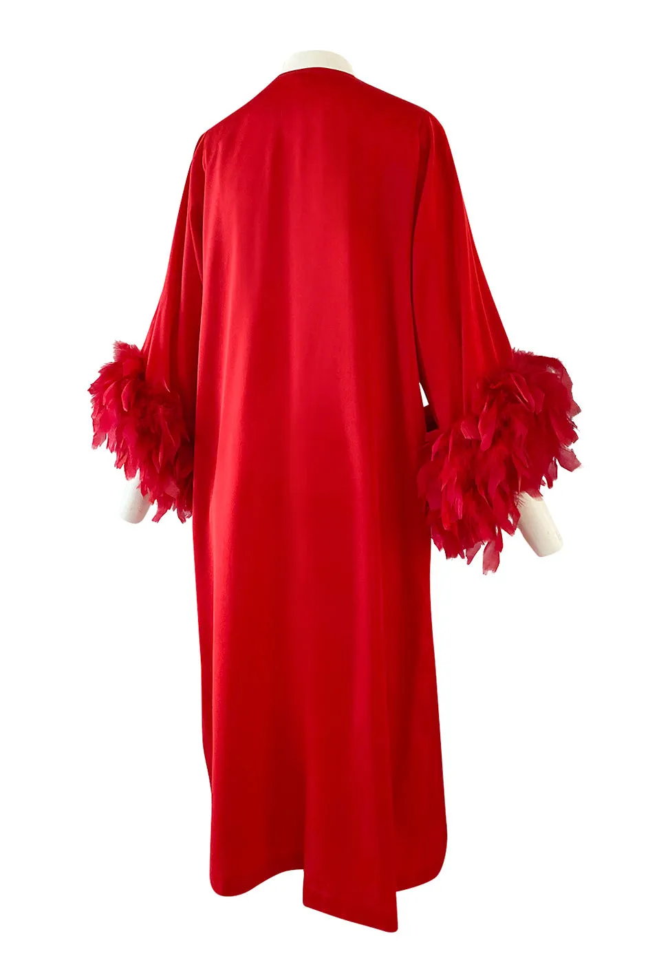 1960s Odette Barsa Loose & Easy Fitting Red Caftan w Wide Red Feather Cuffs