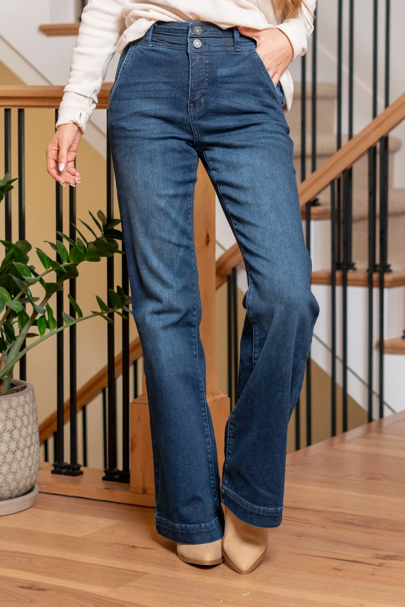Carlyle High Rise Holly Flare