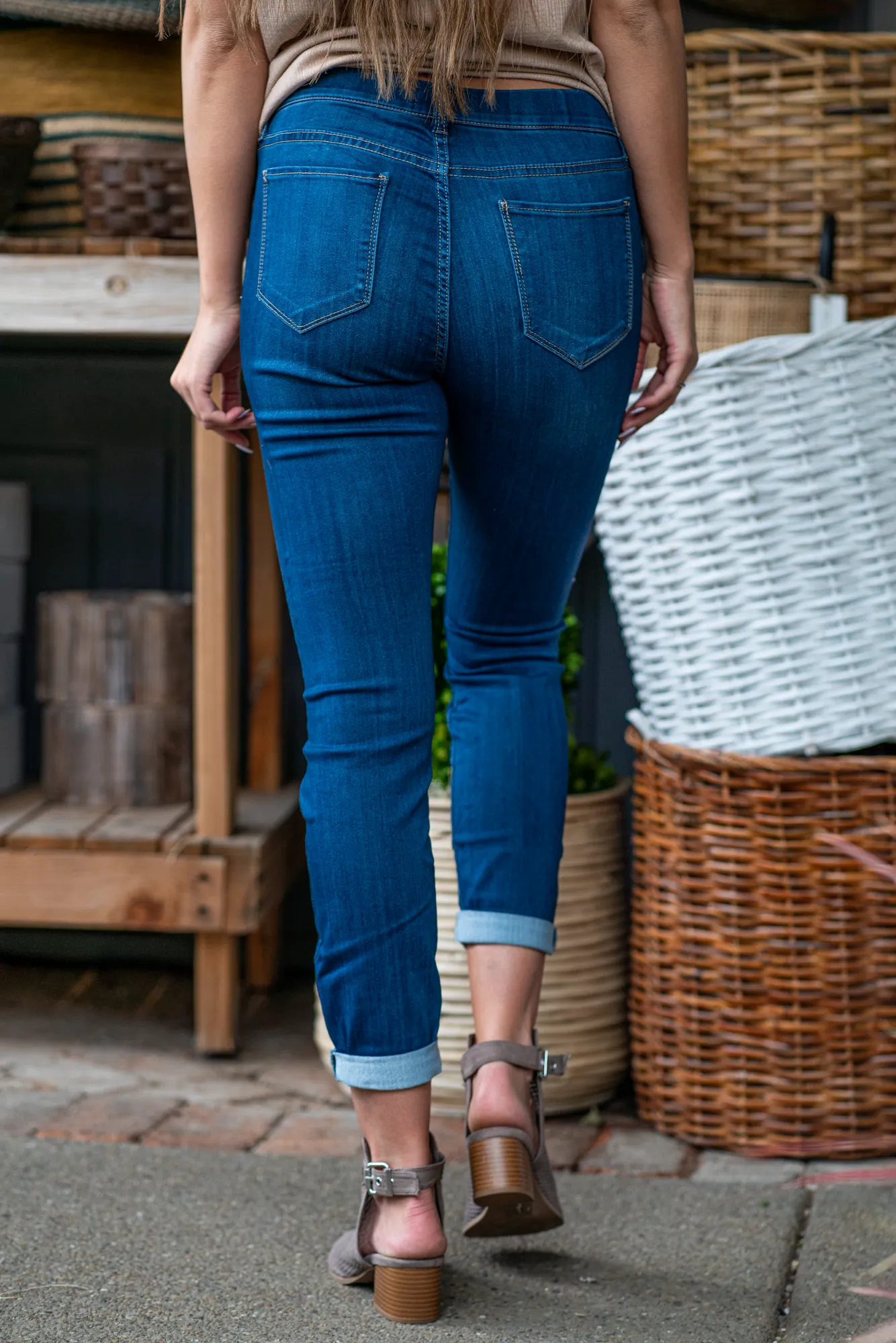 Claremont Mid Rise Pull On Skinny