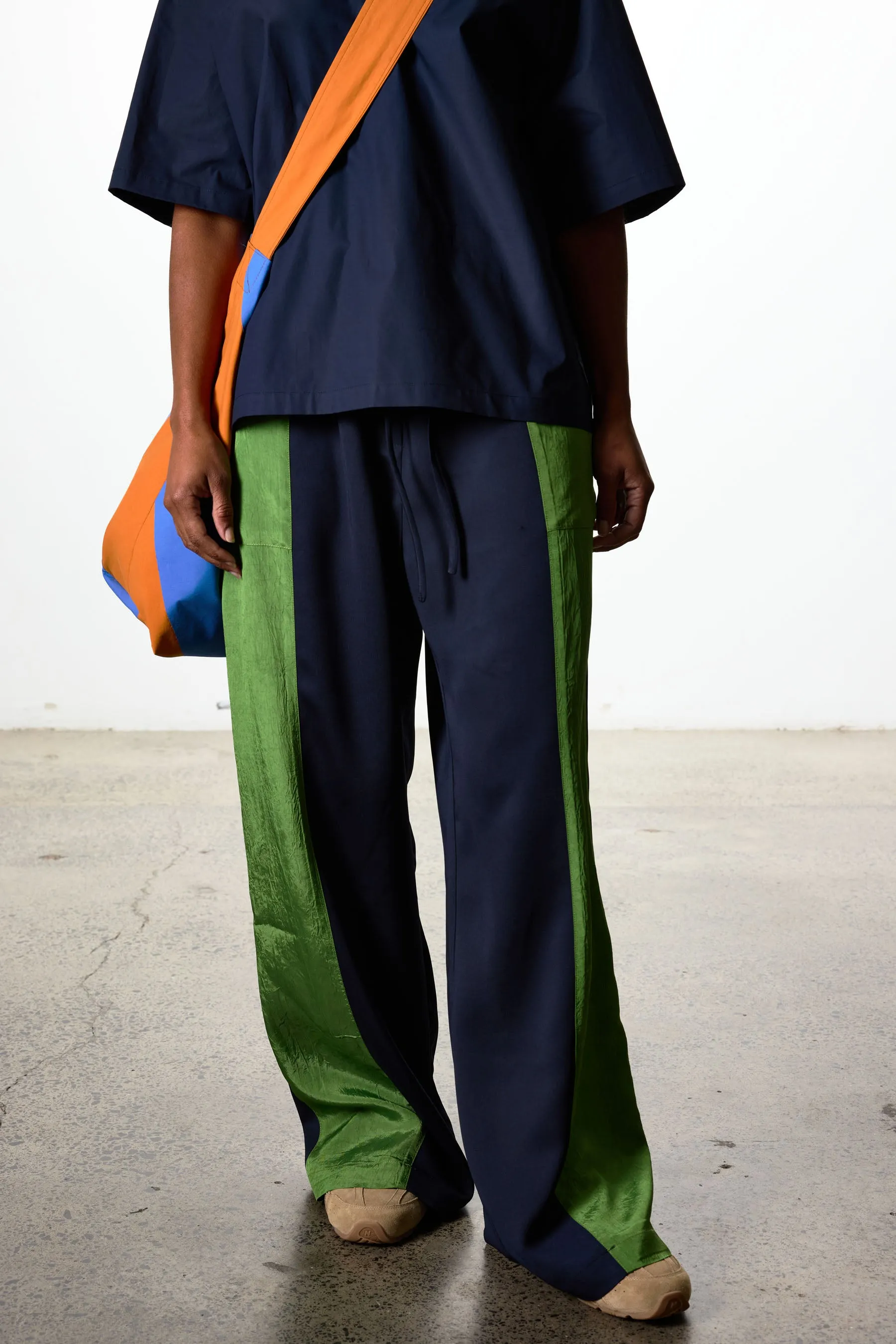 Hella Pant