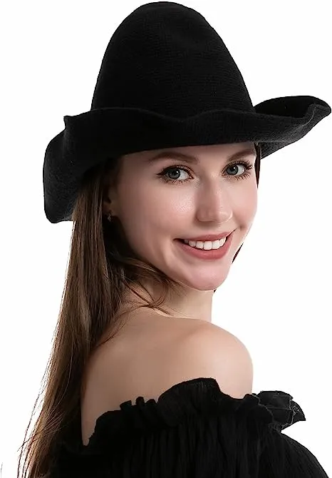 Knitted Wool Hat (Black)