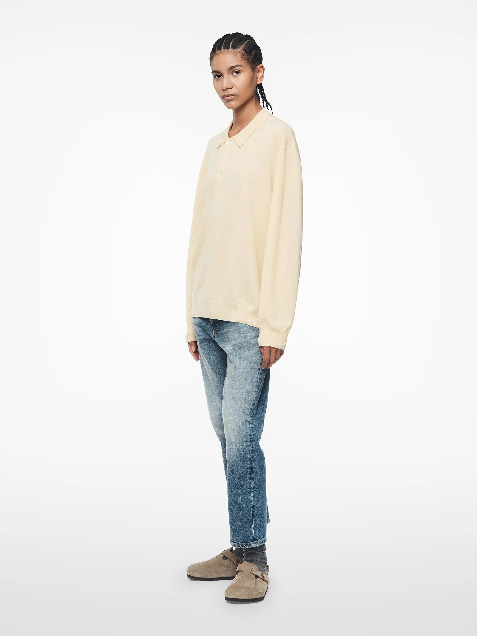 Shorty in Light Worn