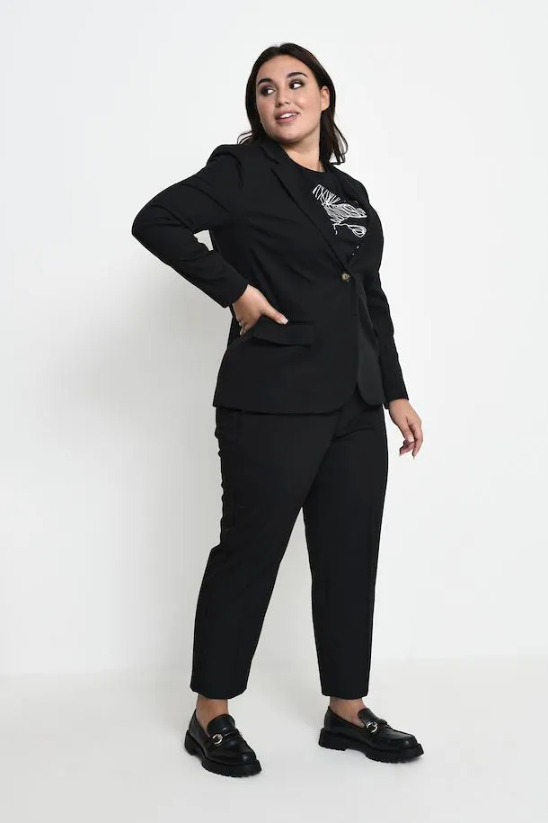 The Sakira Cropped Pants - Black - PLUS