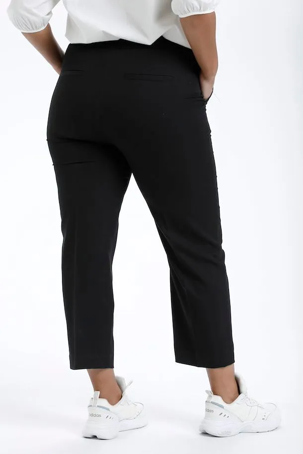 The Sakira Cropped Pants - Black - PLUS