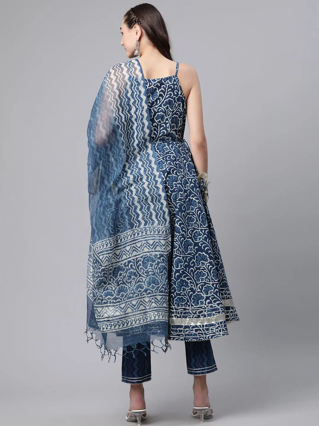 Women Indigo Floral Print Cotton Kurta Set