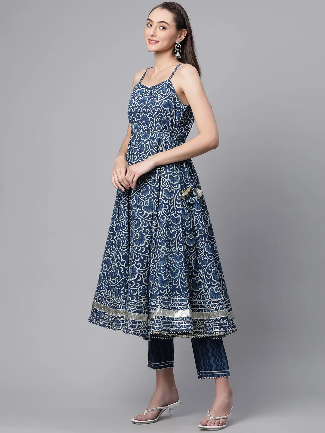 Women Indigo Floral Print Cotton Kurta Set