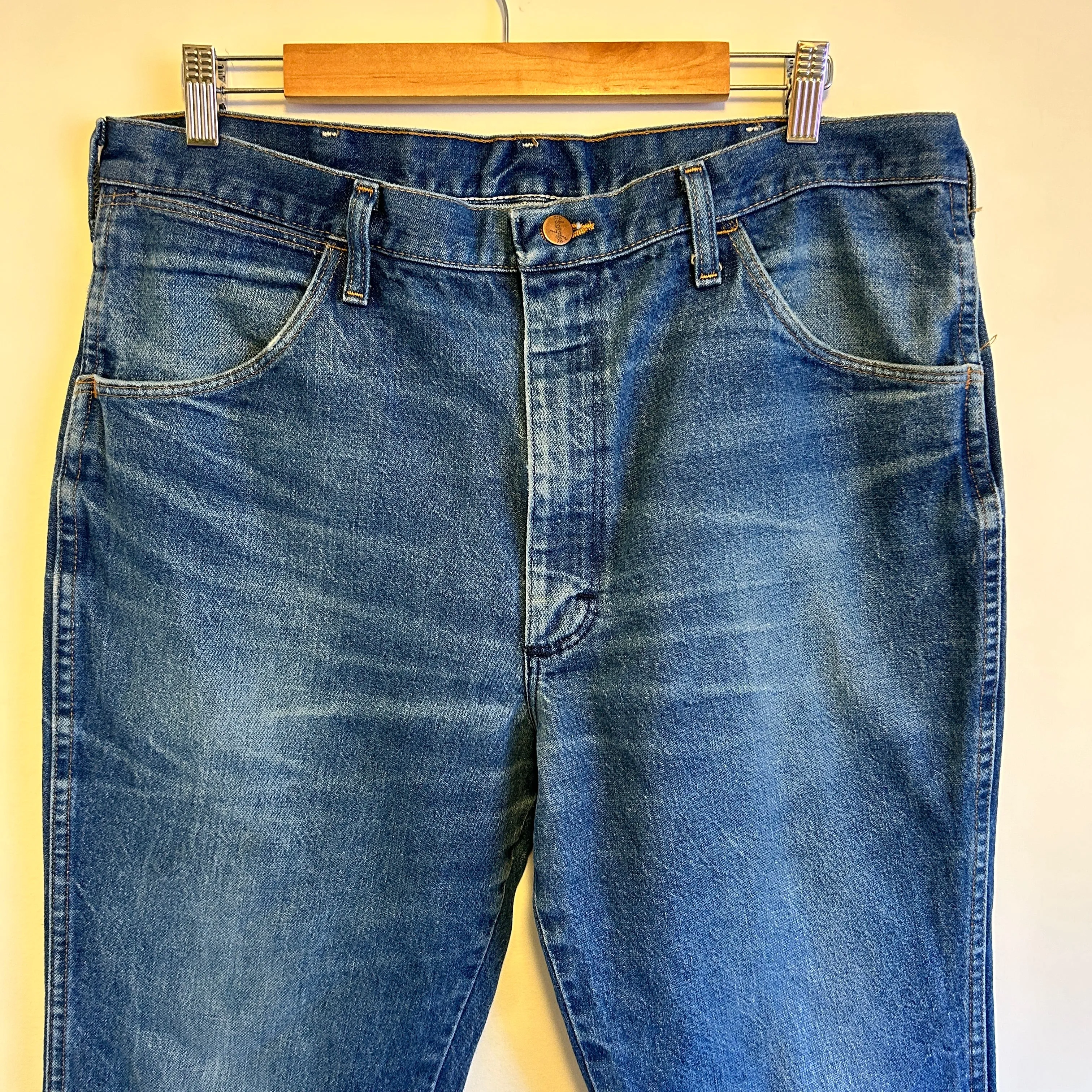 Wrangler Dark Wash Denim | 36